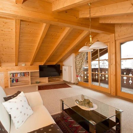 Gaestehaus Loedermann Гармиш-Партенкирхен Экстерьер фото